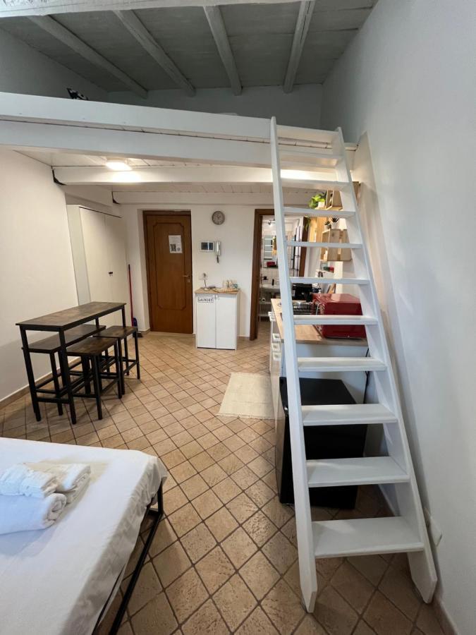 Wooden House Apartment Катания Екстериор снимка